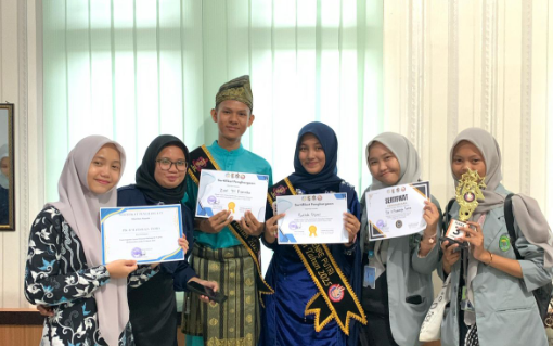 <b>Tahnia </b>PIK-R Maharaja Indra Raih Juara 3 LCC PIK-R